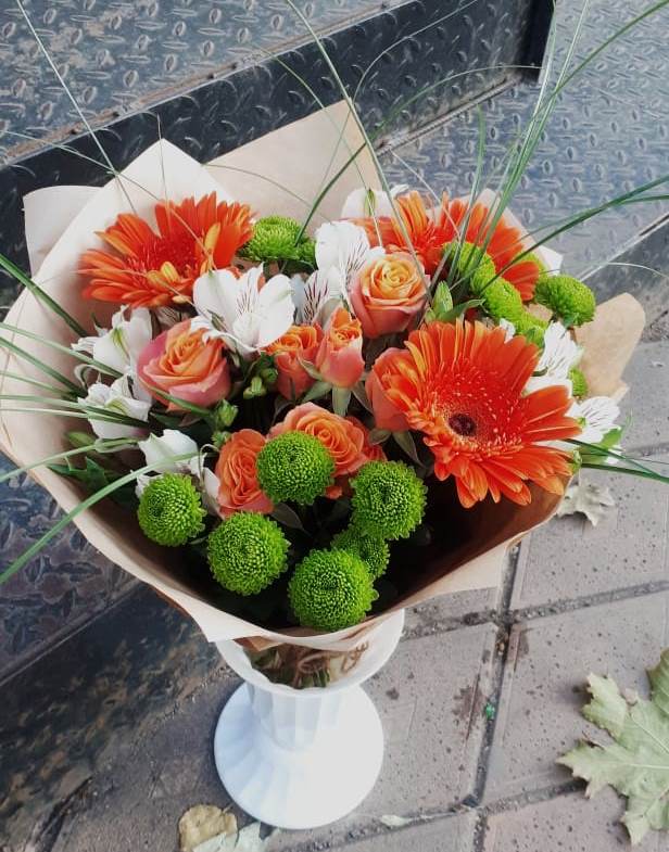 Букет цветов из: Герберы, Хризантемы, Альстромерии и Розы в Орлово