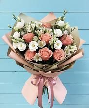 Букет цветов из:  Розы, Альстромерии и Лизиантусы в Орлово