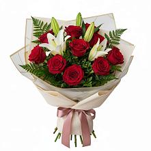 Букет цветов из:  Лилии и Розы в Орлово