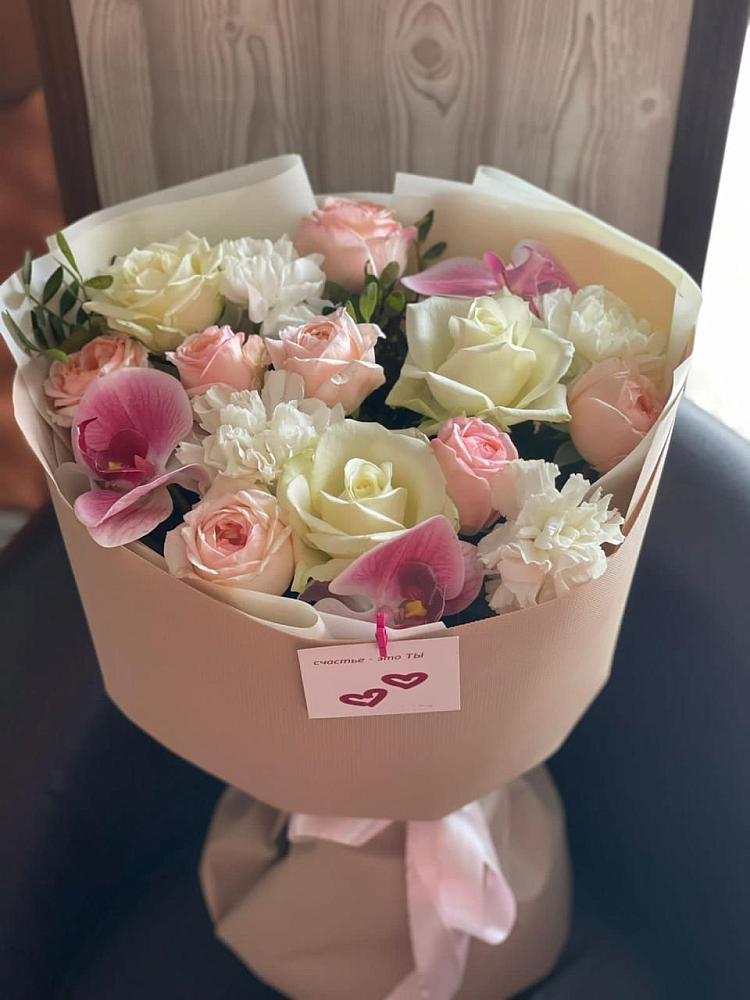 Букет цветов из: Орхидеи, Розы и Гвоздики в Орлово