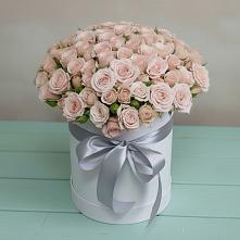 Цветочная композиция из Розы в шляпной коробке в Орлово