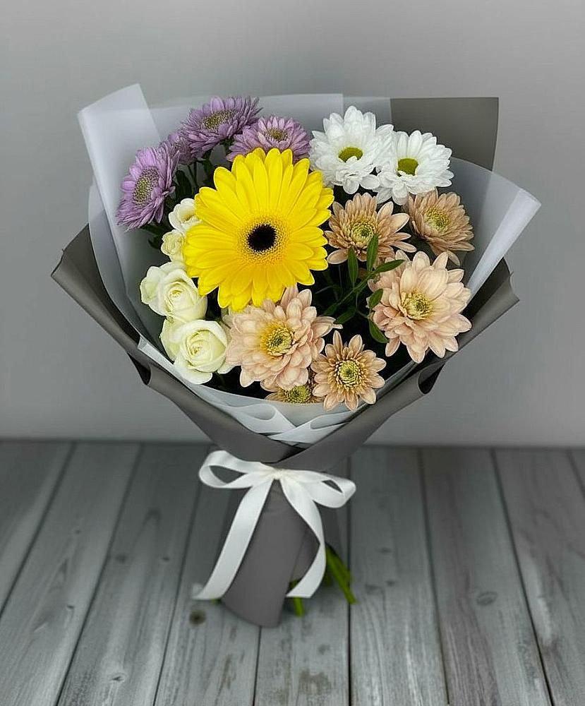 Букет цветов из: Розы, Герберы и Хризантемы в Орлово