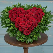 Цветочная композиция из Розы в виде сердца #REPLACE_PRED# Орлово