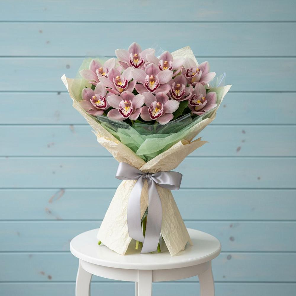 Букет цветов из: Орхидеи и Розы в Орлово