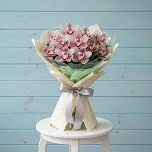 Букет цветов из:  Орхидеи и Розы в Орлово