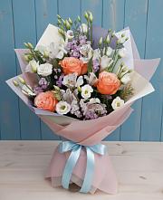 Букет цветов из:  Лизиантусы, Розы, Альстромерии и Гипсофила в Орлово