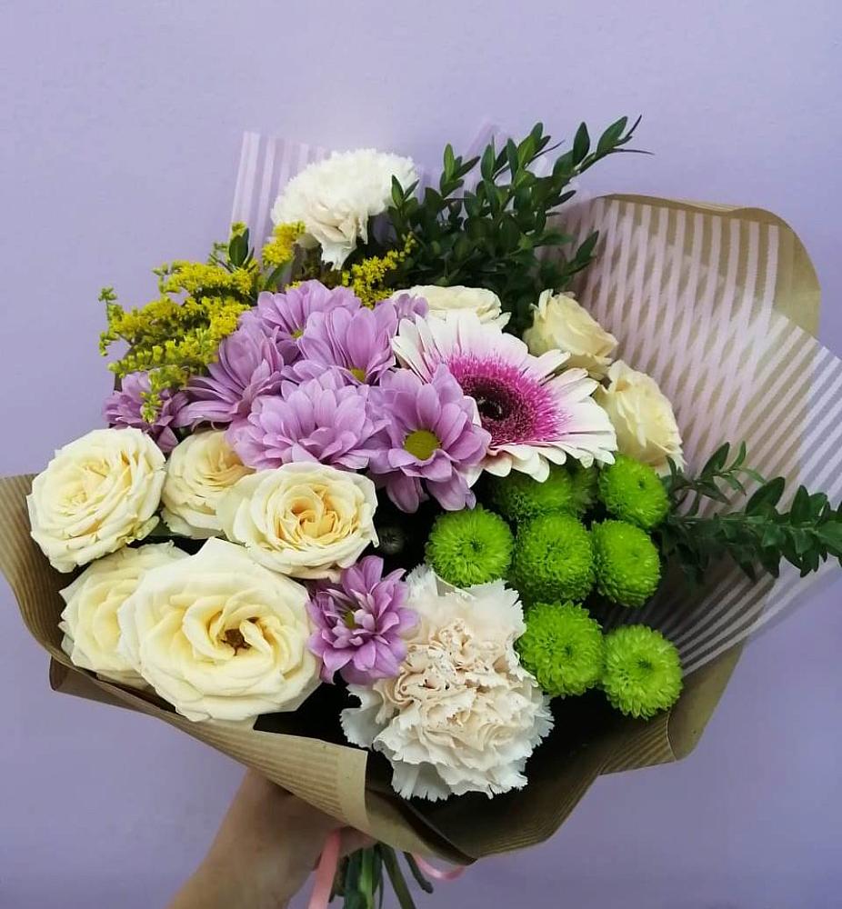 Букет цветов из: Хризантемы, Розы, Гвоздики и Герберы в Орлово