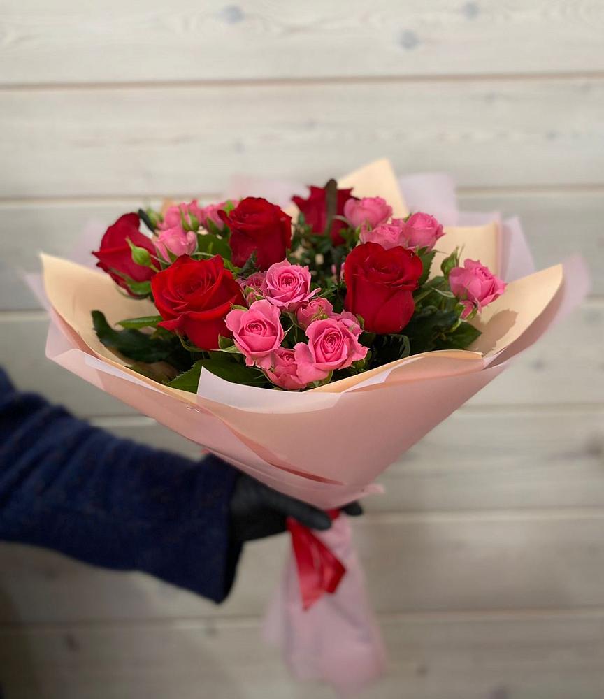 Букет цветов из: Розы в Орлово